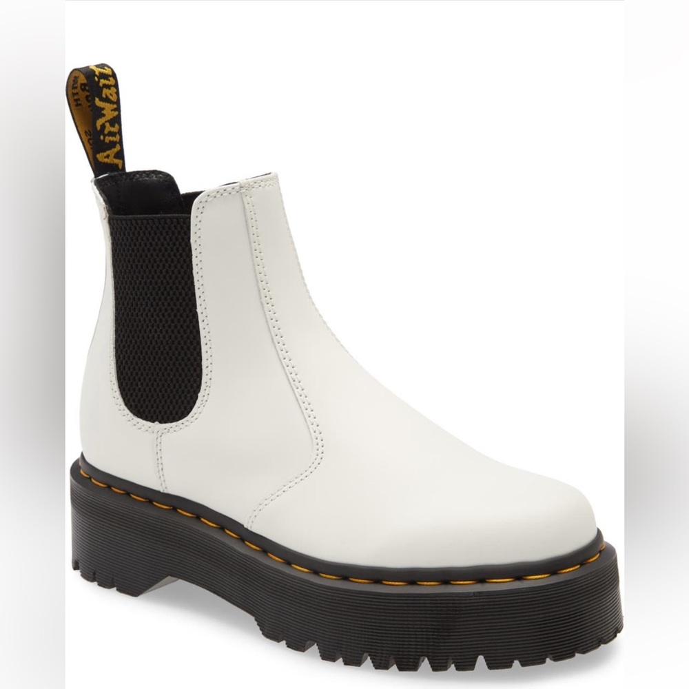 Dr. Martens 2976 Quad Leather Platform Chelsea Boot